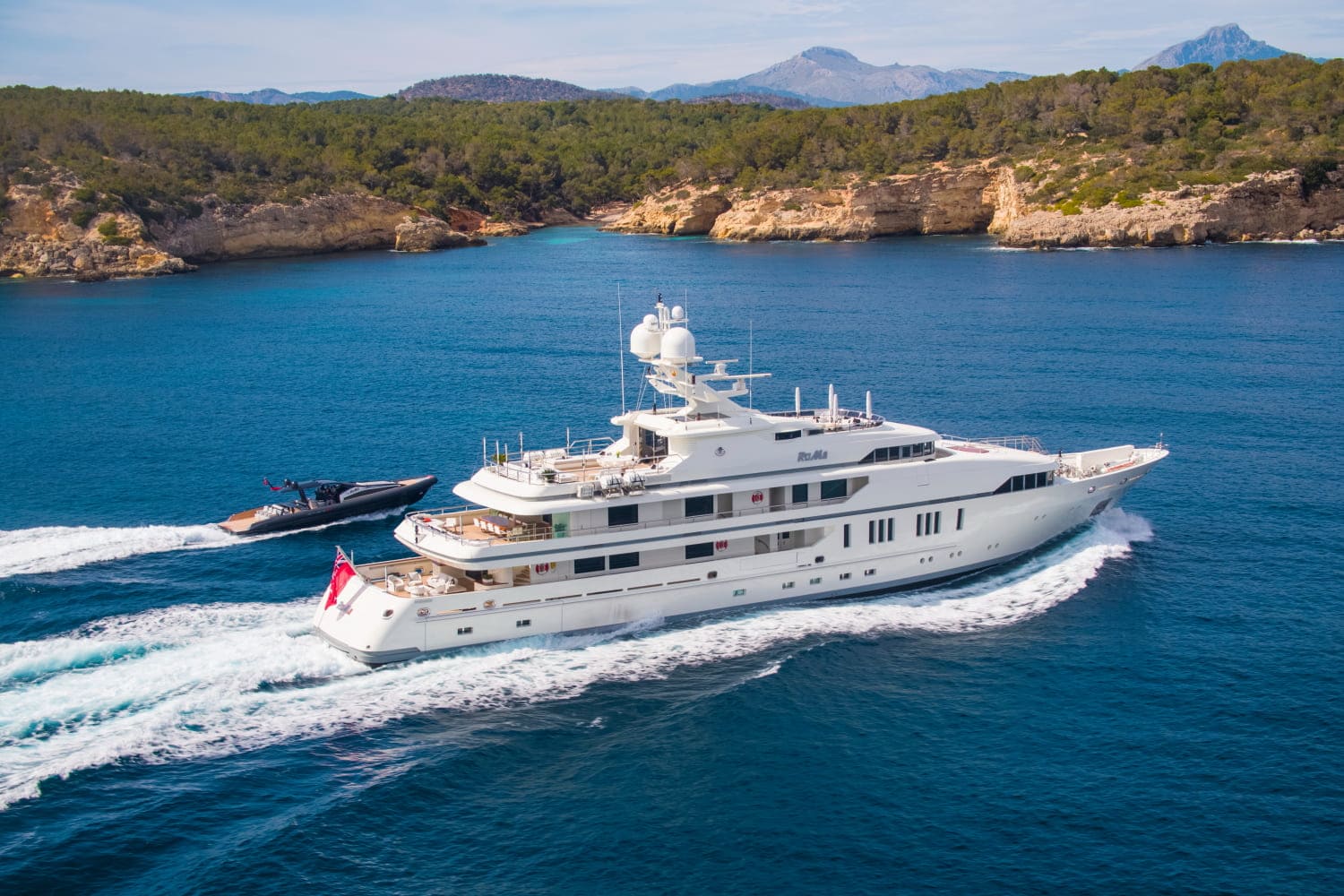 megayacht roma